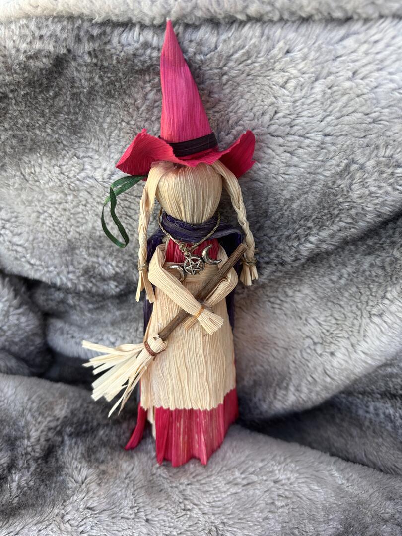 Kitchen Witch: Scarlet Witch